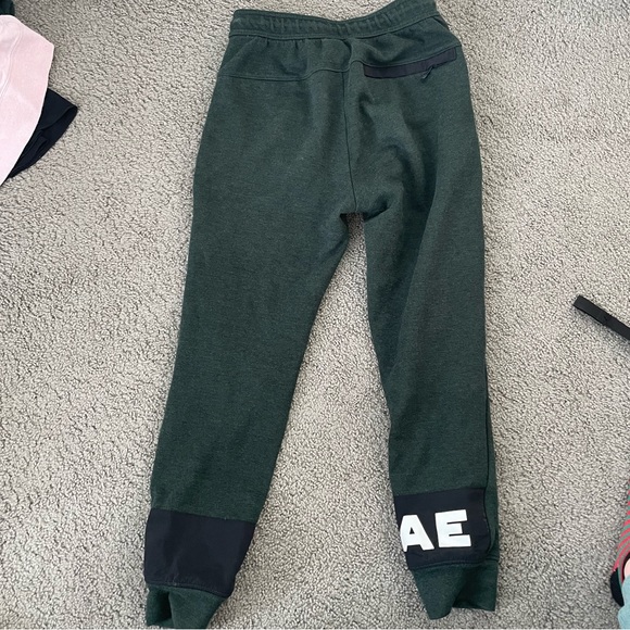 Mens AE joggers - Picture 2 of 4
